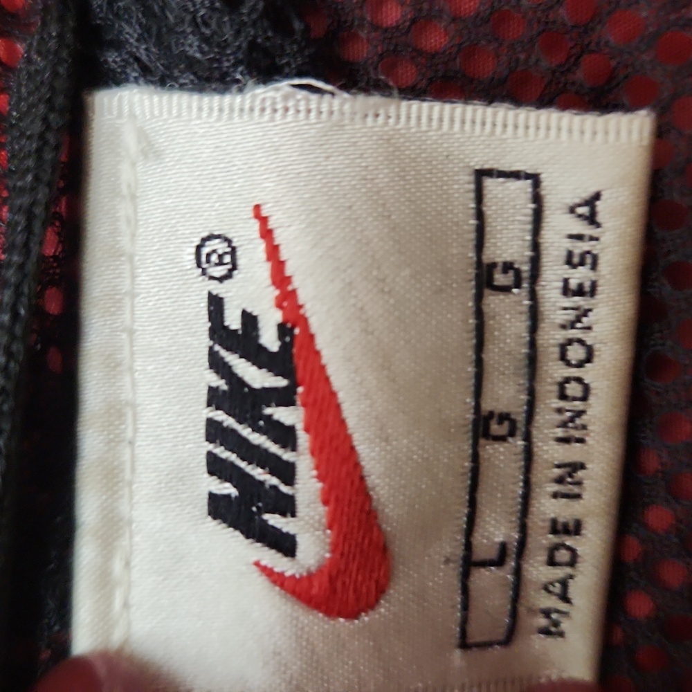 Nike Lightweight Pullover Jacket - image 3